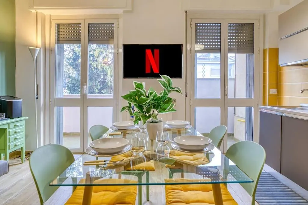 Milano Pop Connection Apartment